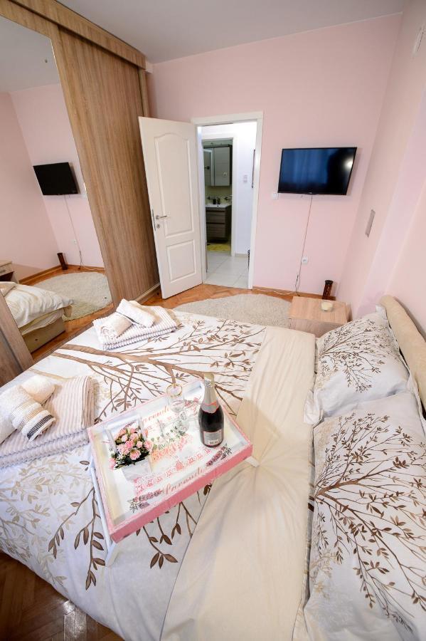 Apartman Centar Lux Valjevo Buitenkant foto